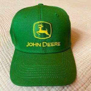 John Deere ball cap, new but no tags, low-profile fit with adjustable band